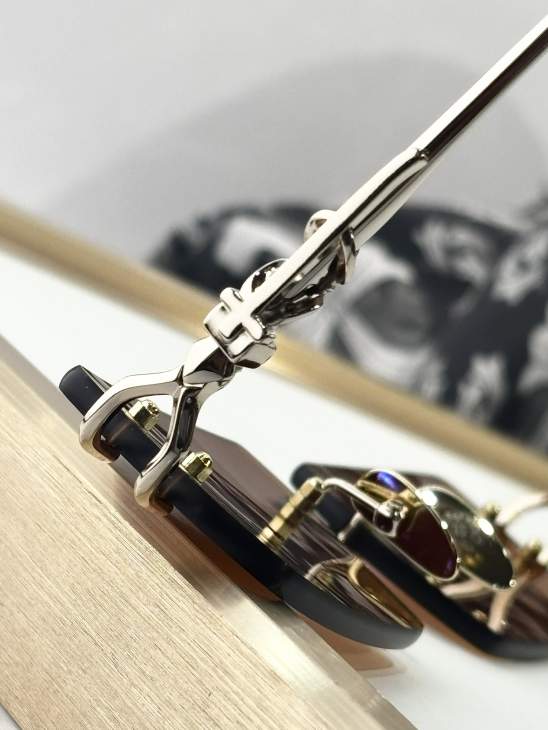 Picture of Chrome Hearts Sunglasses _SKUfw75976537fw